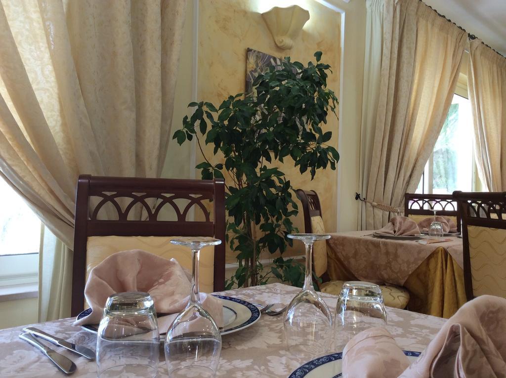 Cridda Hotel & Restaurant Джицерия Екстериор снимка